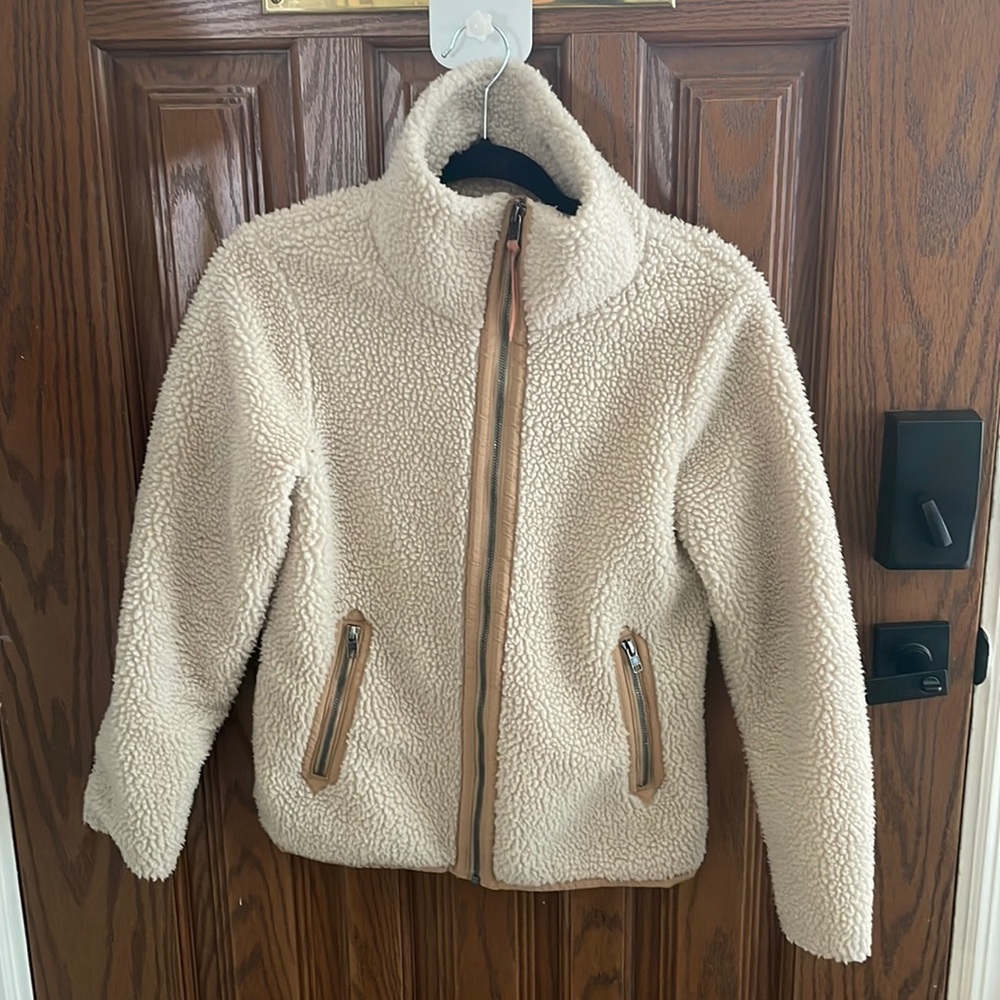 Patagonia Divided Sky Jacket GUC